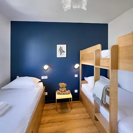 South-of-france Magnifique T5 Avec Clim, Terrasse 30 M2 Vue Sur Et Barbecue, Parking, 40m De La Apartment