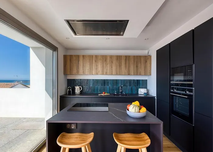 South-of-france Magnifique T5 Avec Clim, Terrasse 30 M2 Vue Sur Et Barbecue, Parking, 40m De La 아파트 *