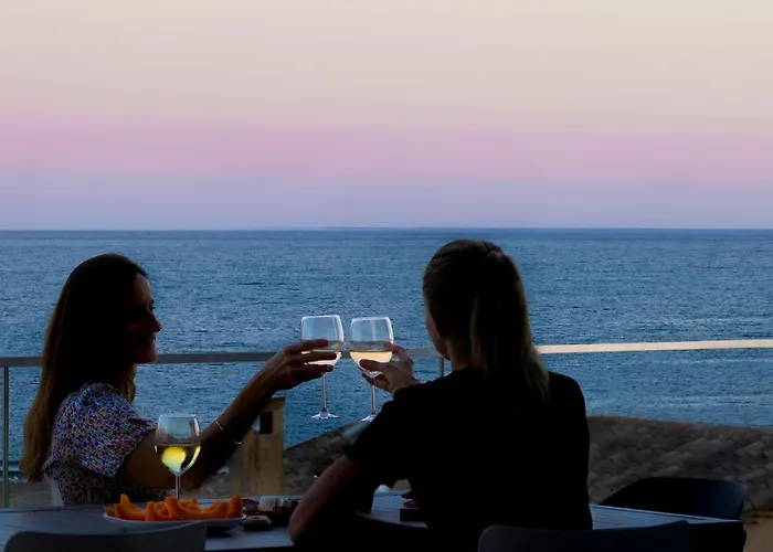 아파트 South-of-france Magnifique T5 Avec Clim, Terrasse 30 M2 Vue Sur Et Barbecue, Parking, 40m De La *